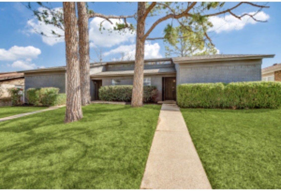 2733 Saint George Place Arlington TX 76015