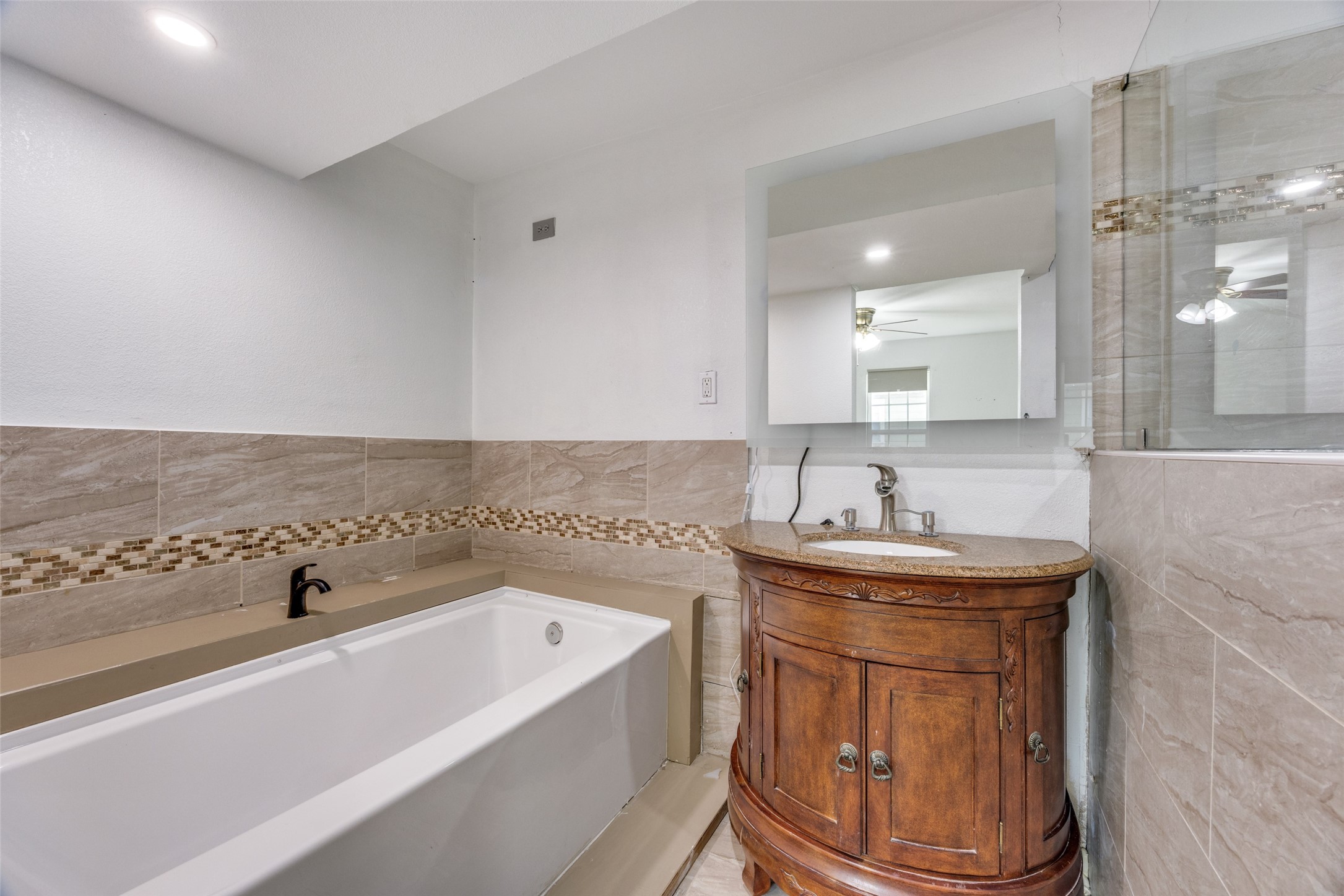 17 Macarthur Drive Denison TX 75020