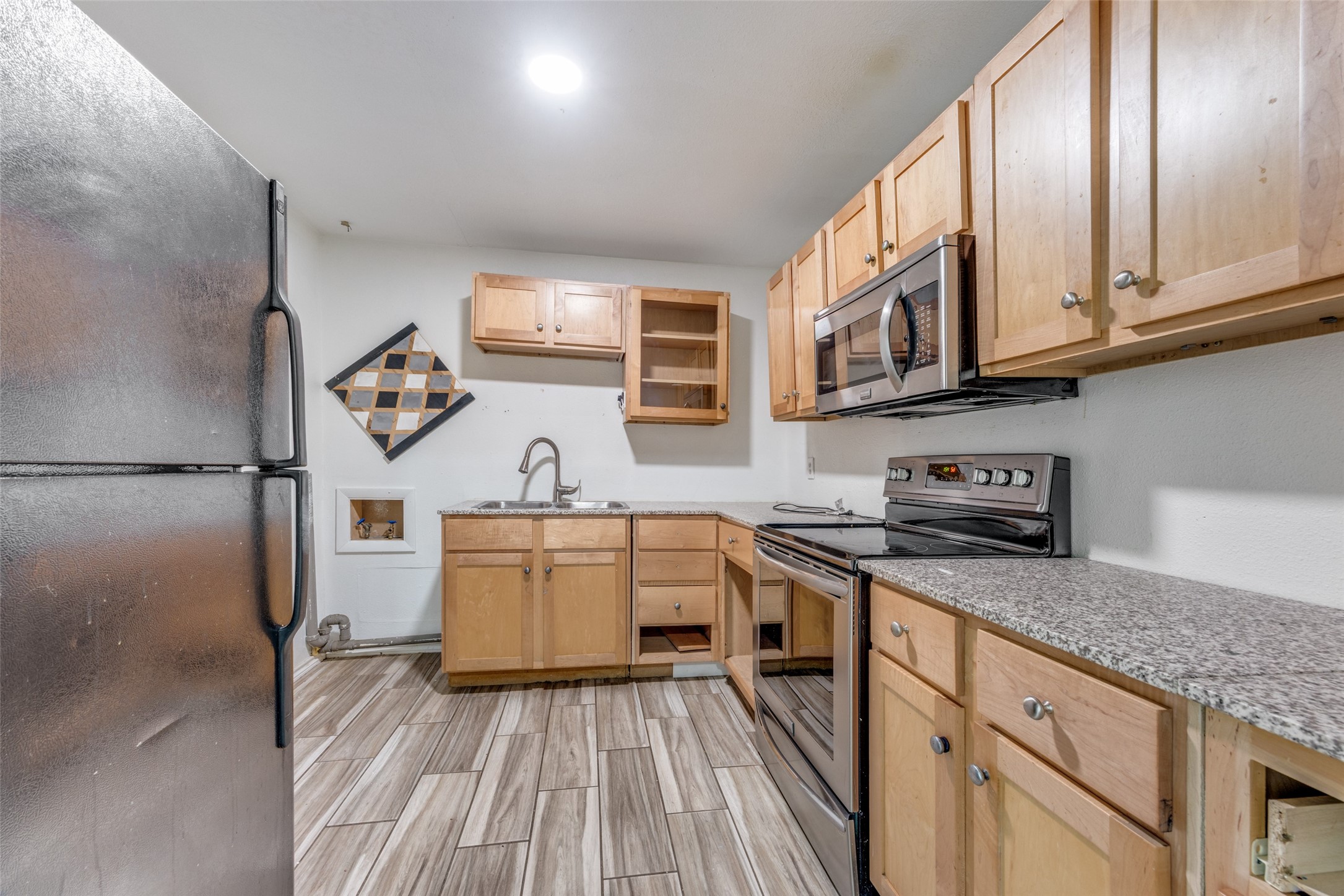 17 Macarthur Drive Denison TX 75020