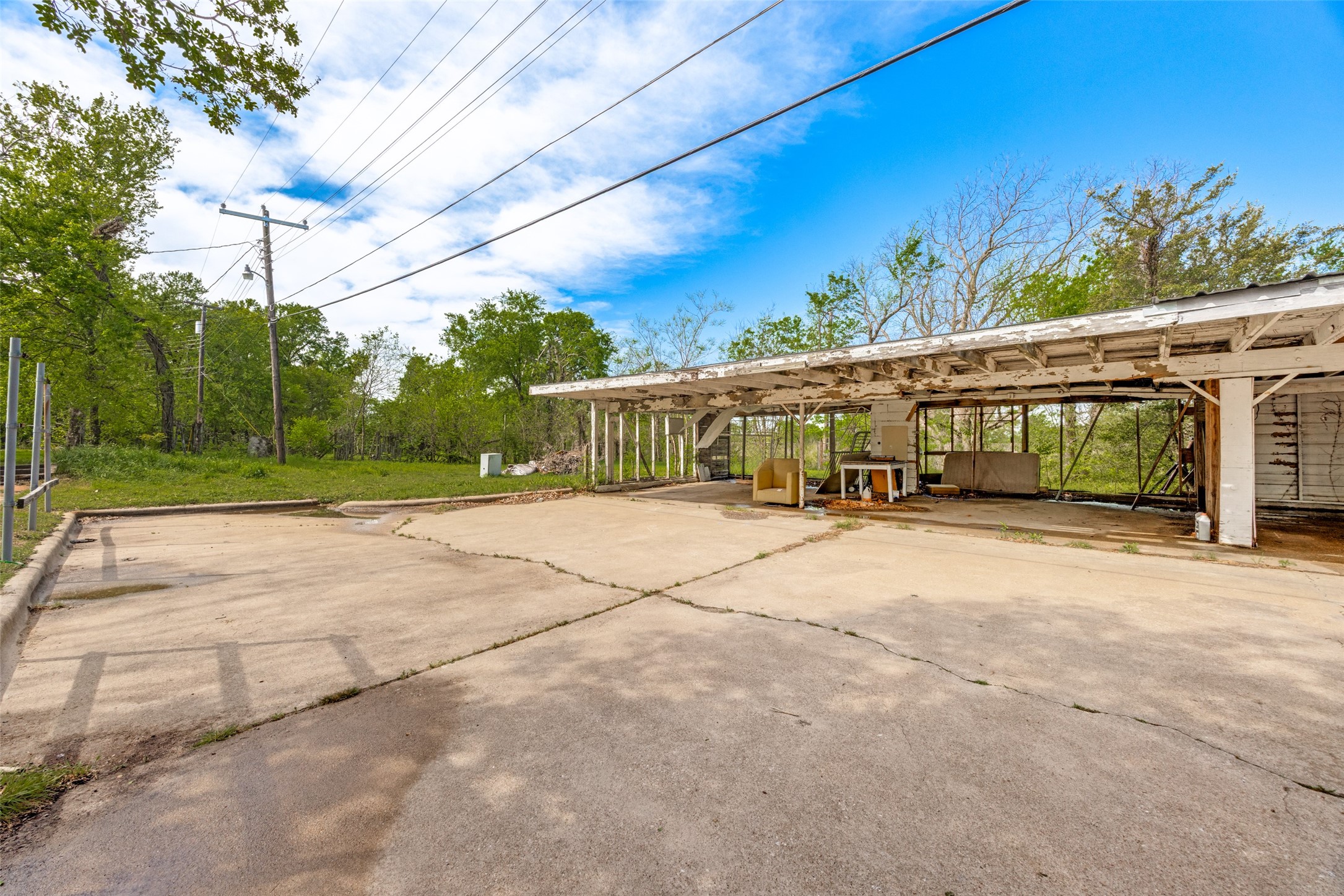 17 Macarthur Drive Denison TX 75020