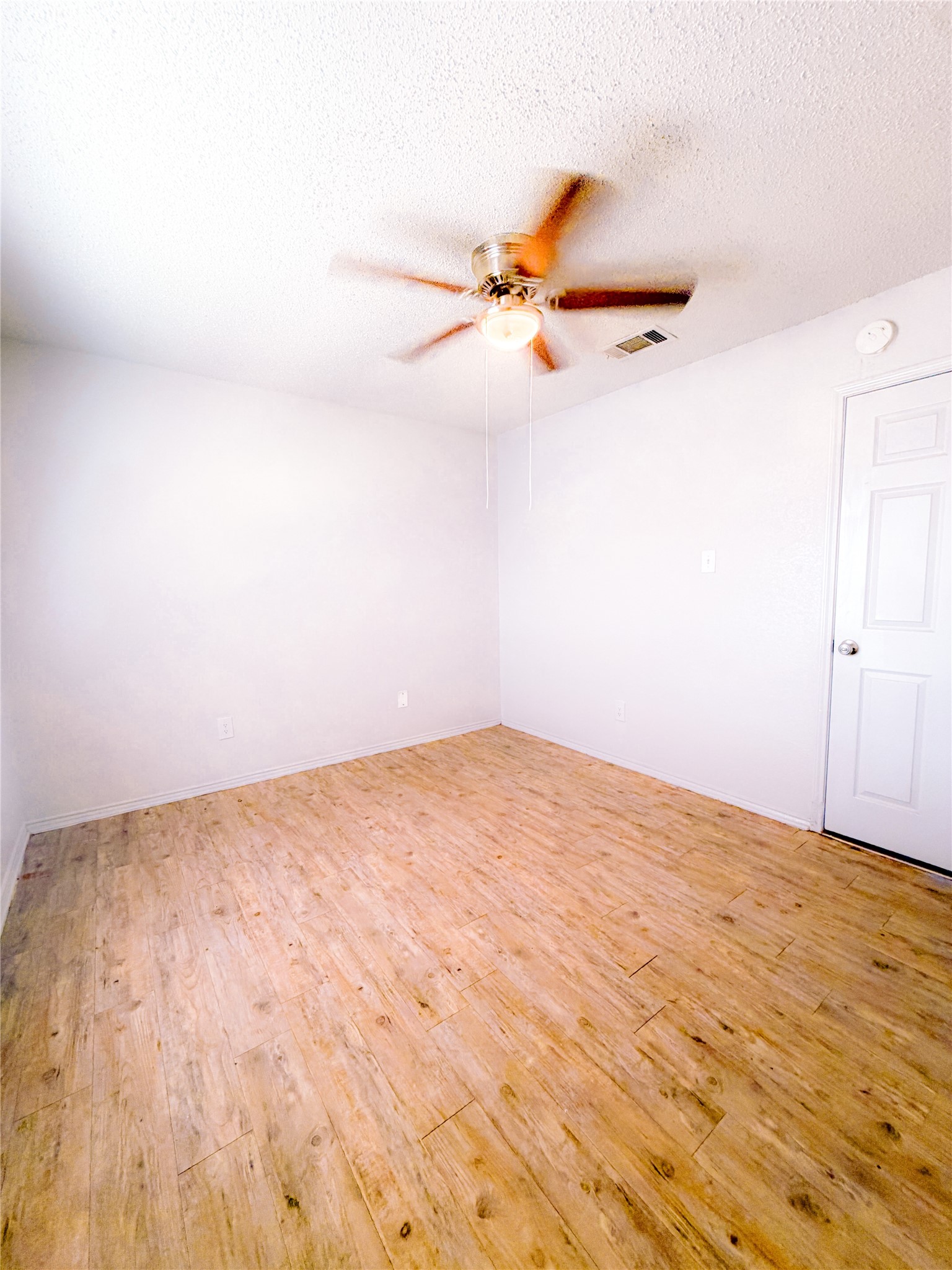4926 Flamingo Road Fort Worth TX 76119