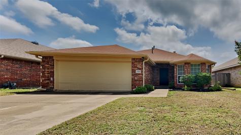 2324 Hummingbird Way Mesquite TX 75181