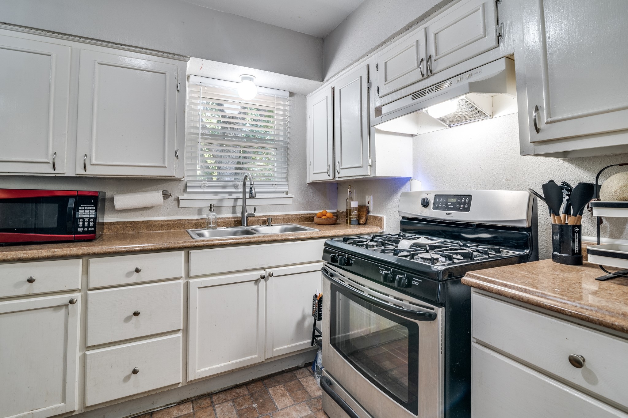 1309 Woodcrest Drive Mesquite TX 75149