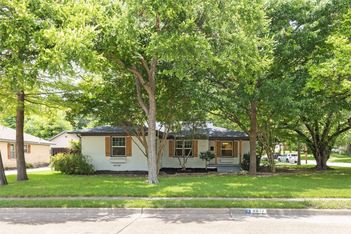 9817 E Lake Highlands Drive Dallas TX 75218