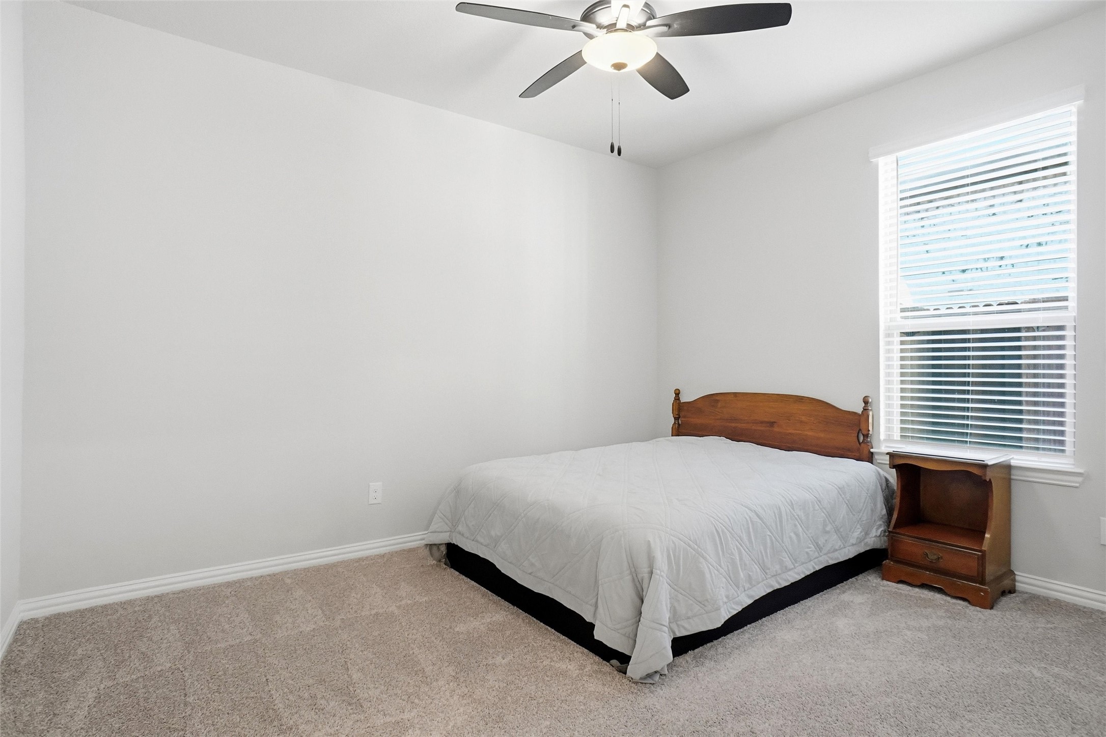 409 Monarch Way Justin TX 76247