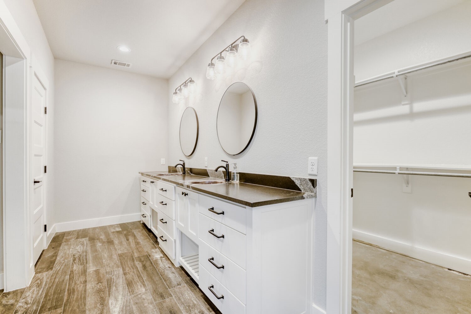 2515 County 141 Road Kaufman TX 75142