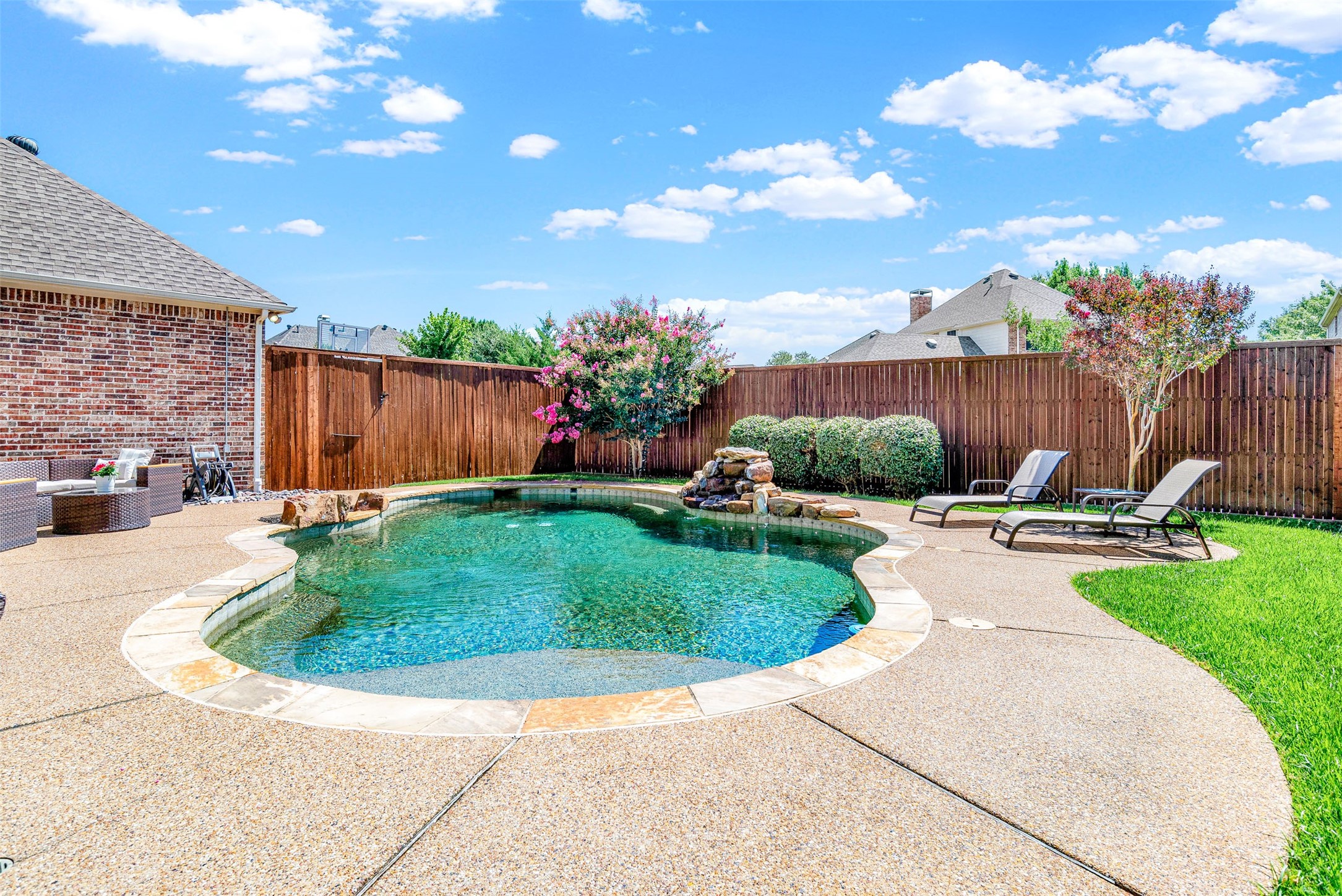 2608 Bitternut Drive Richardson TX 75082