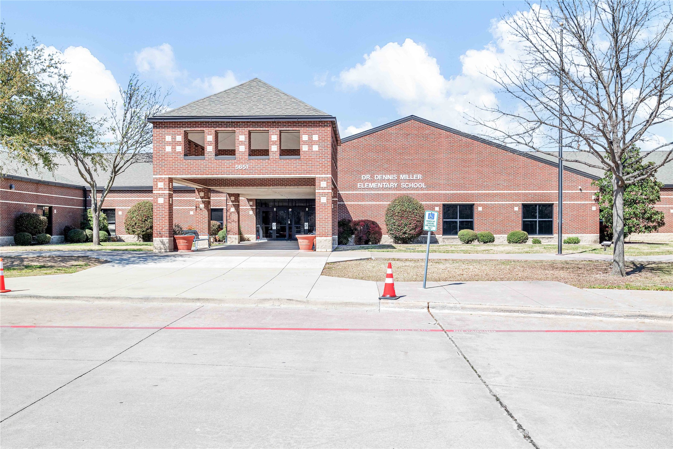 2608 Bitternut Drive Richardson TX 75082