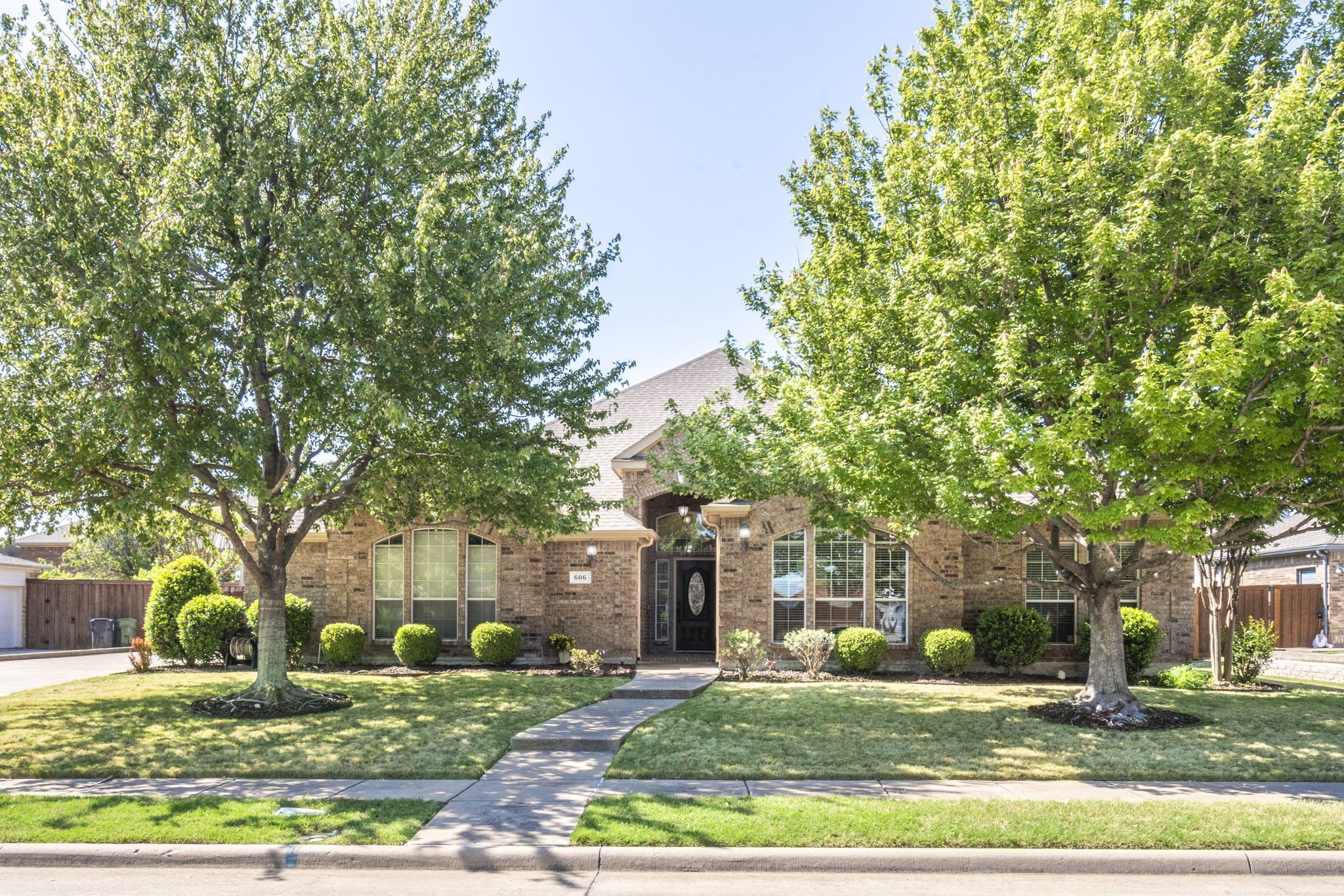 606 Lone Ridge Way Murphy TX 75094
