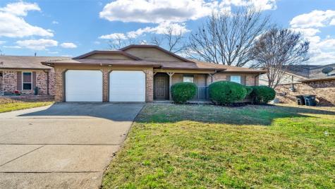 3005 Amber Drive S Fort Worth TX 76133