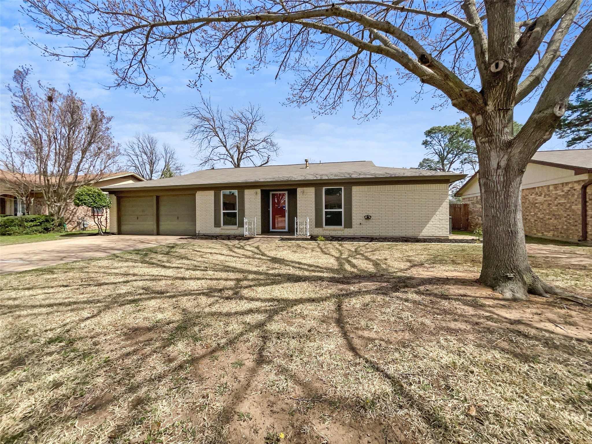 2417 Monterrey Street Arlington TX 76015