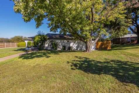 6505 Sabrosa Court E Fort Worth TX 76133
