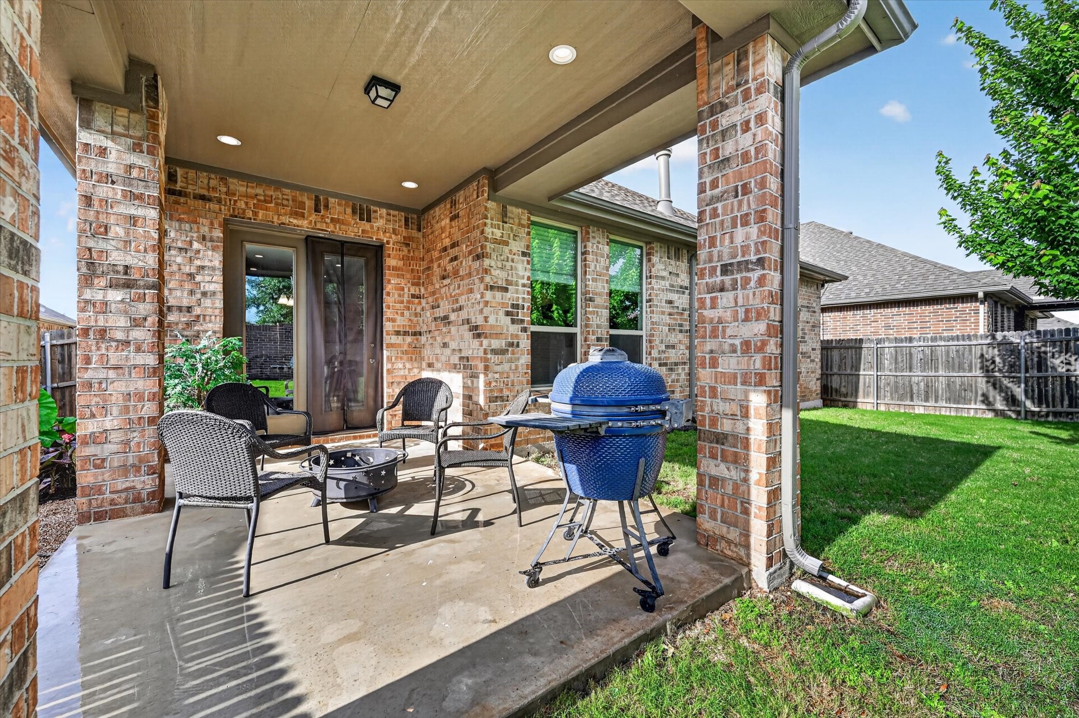 2429 Flowing Springs Drive Fort Worth TX 76177