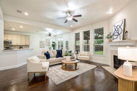 3421 Longneedle Lane Mckinney TX 75070