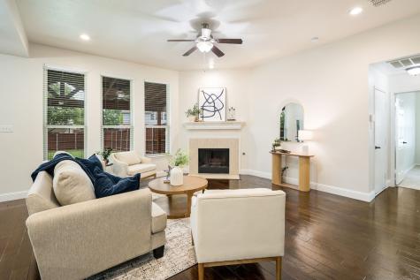 3421 Longneedle Lane Mckinney TX 75070