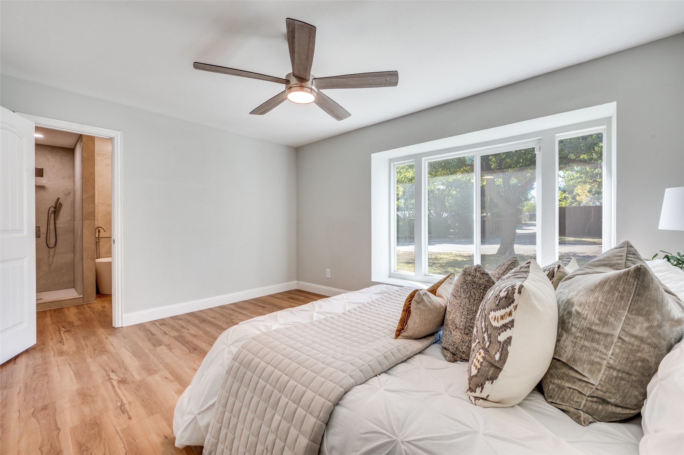 5414 Oak Trail Dallas TX 75232