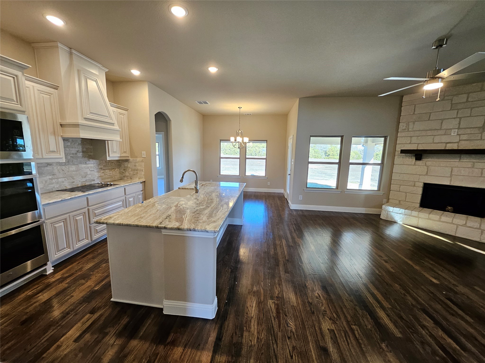 280 Redwood Circle Trenton TX 75490