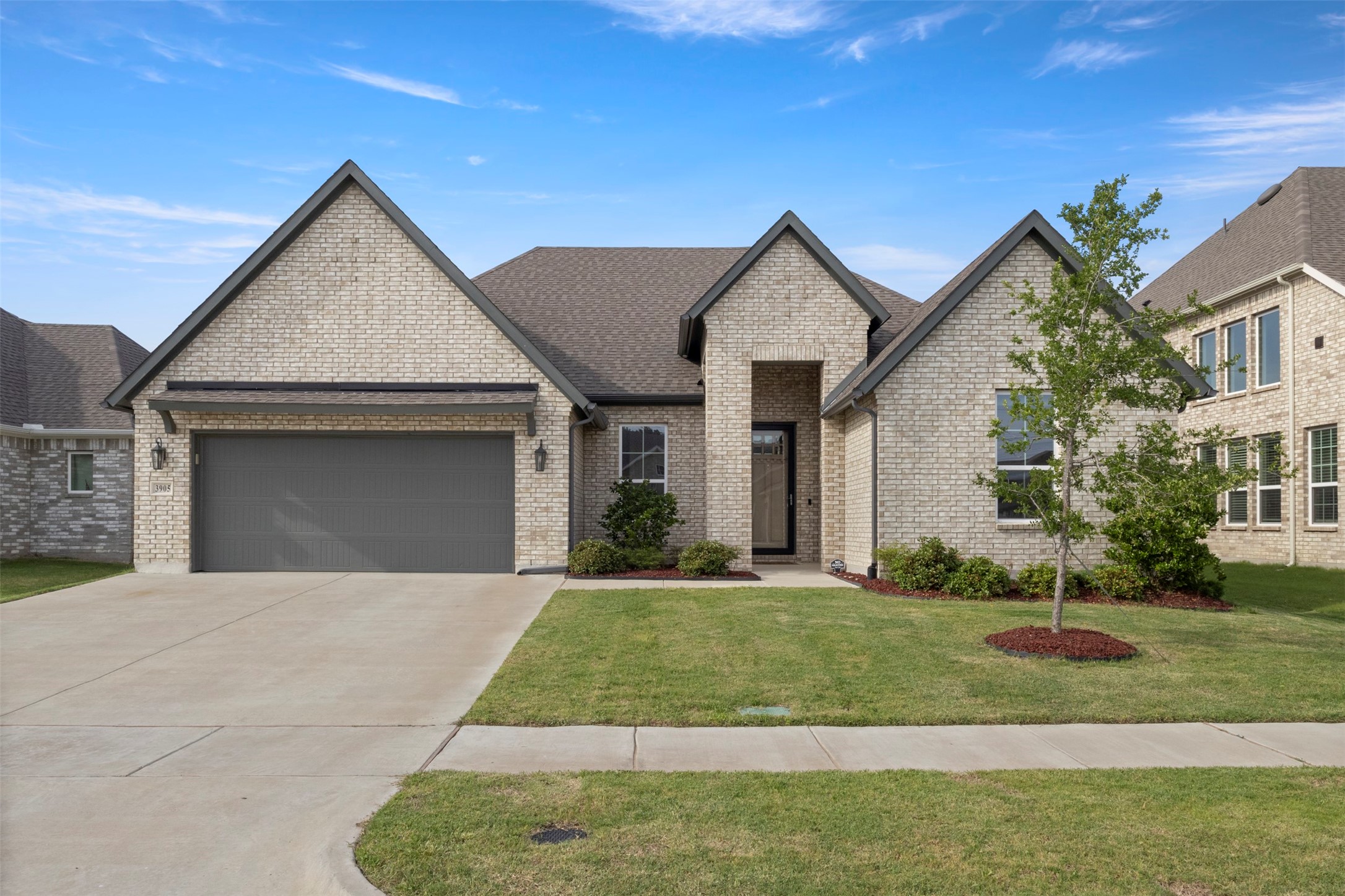 3905 Henley Lane Garland TX 75043