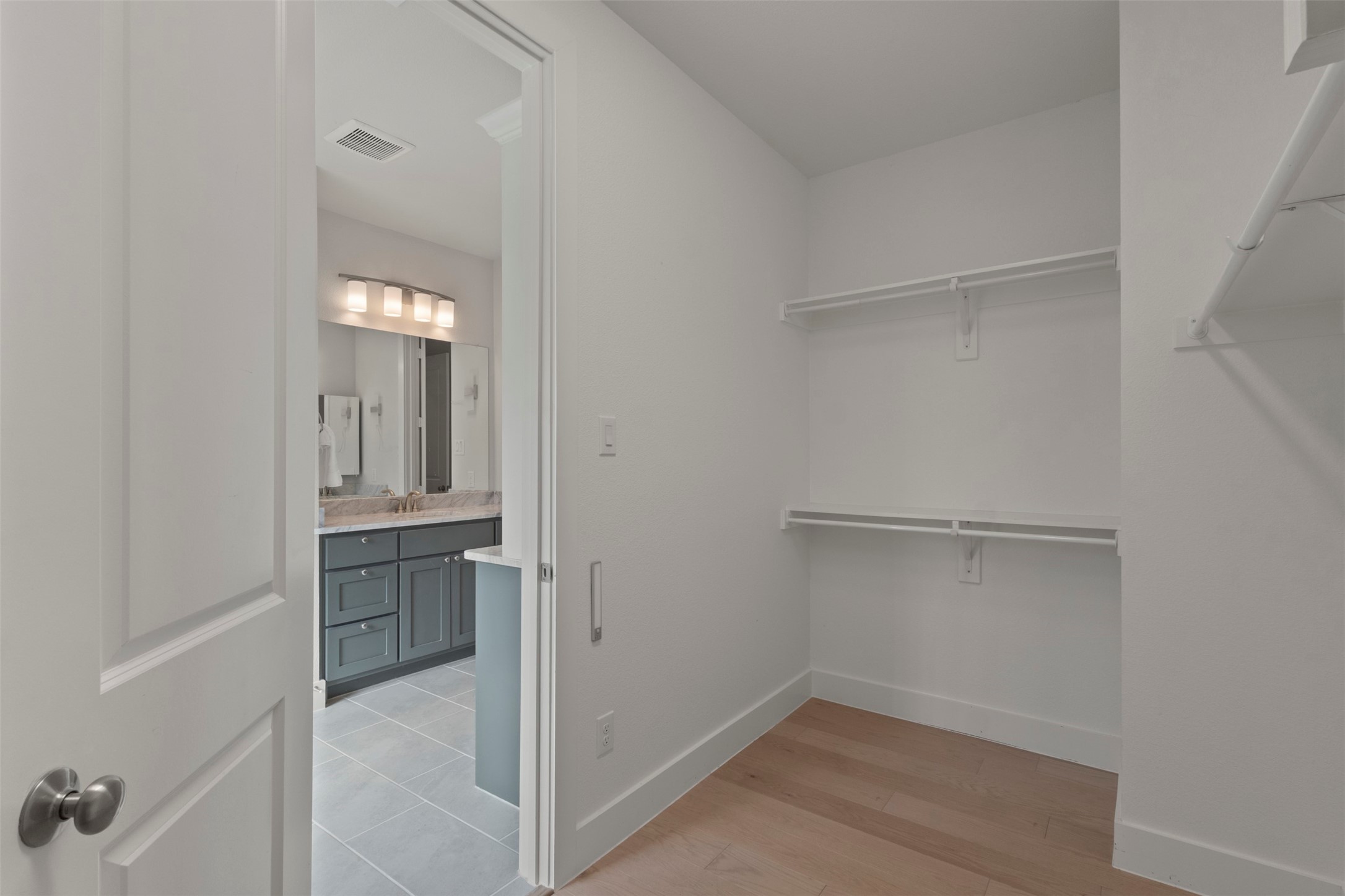 3905 Henley Lane Garland TX 75043