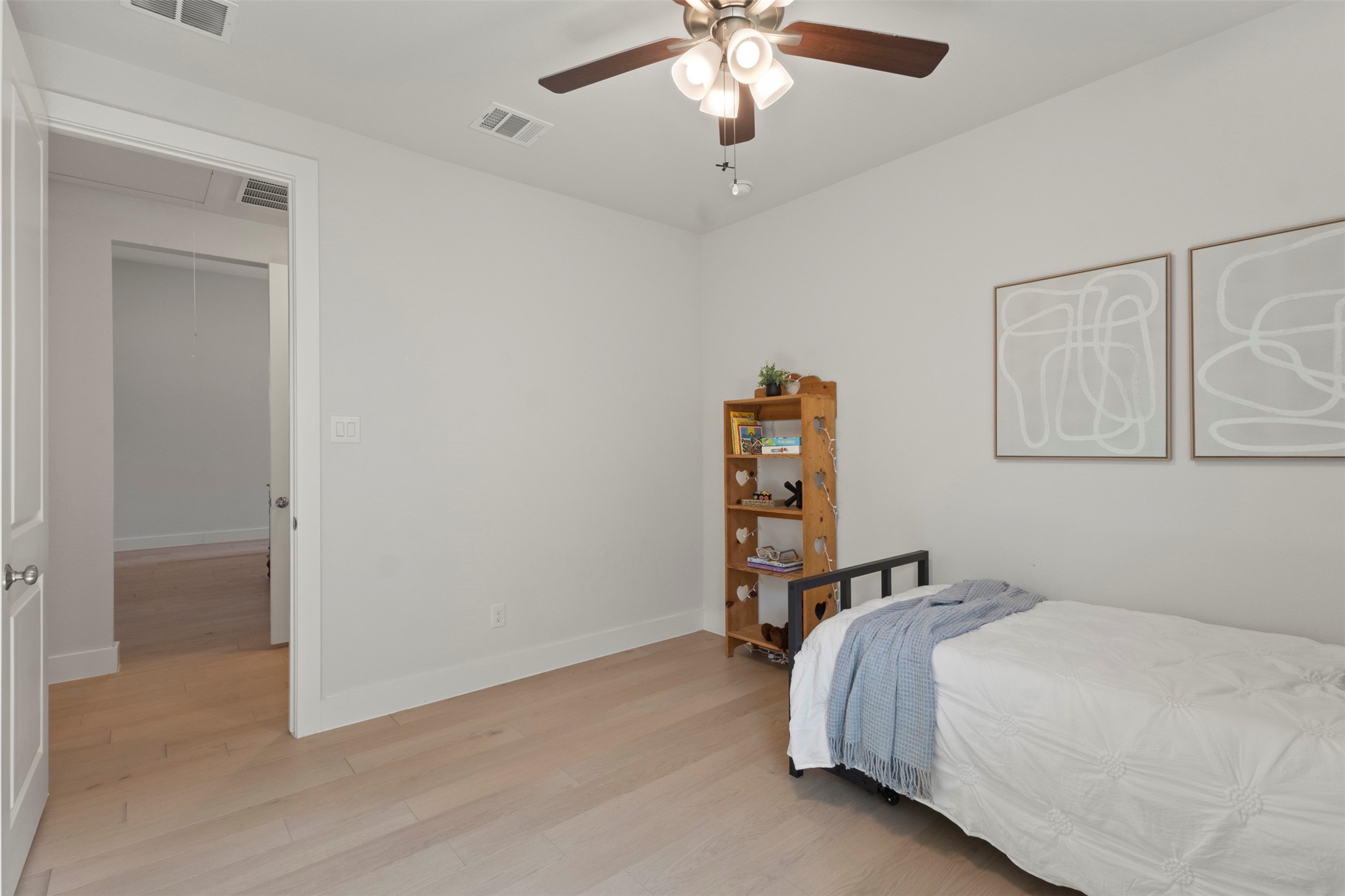 3905 Henley Lane Garland TX 75043