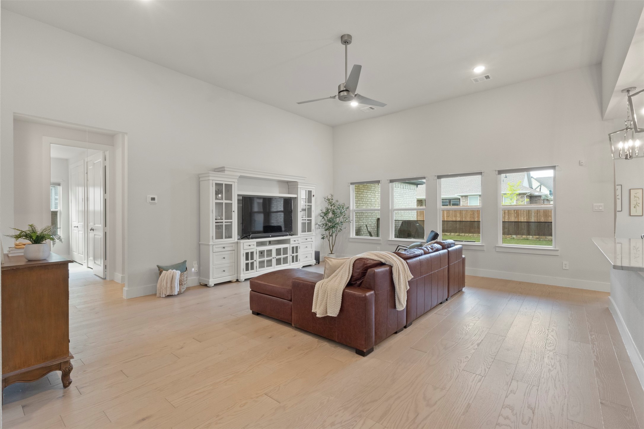 3905 Henley Lane Garland TX 75043