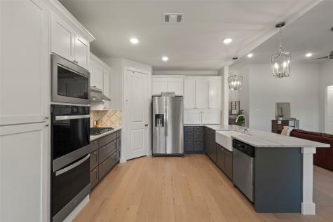 3905 Henley Lane Garland TX 75043