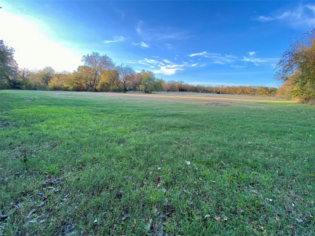 536 Berke Street Newark TX 76071