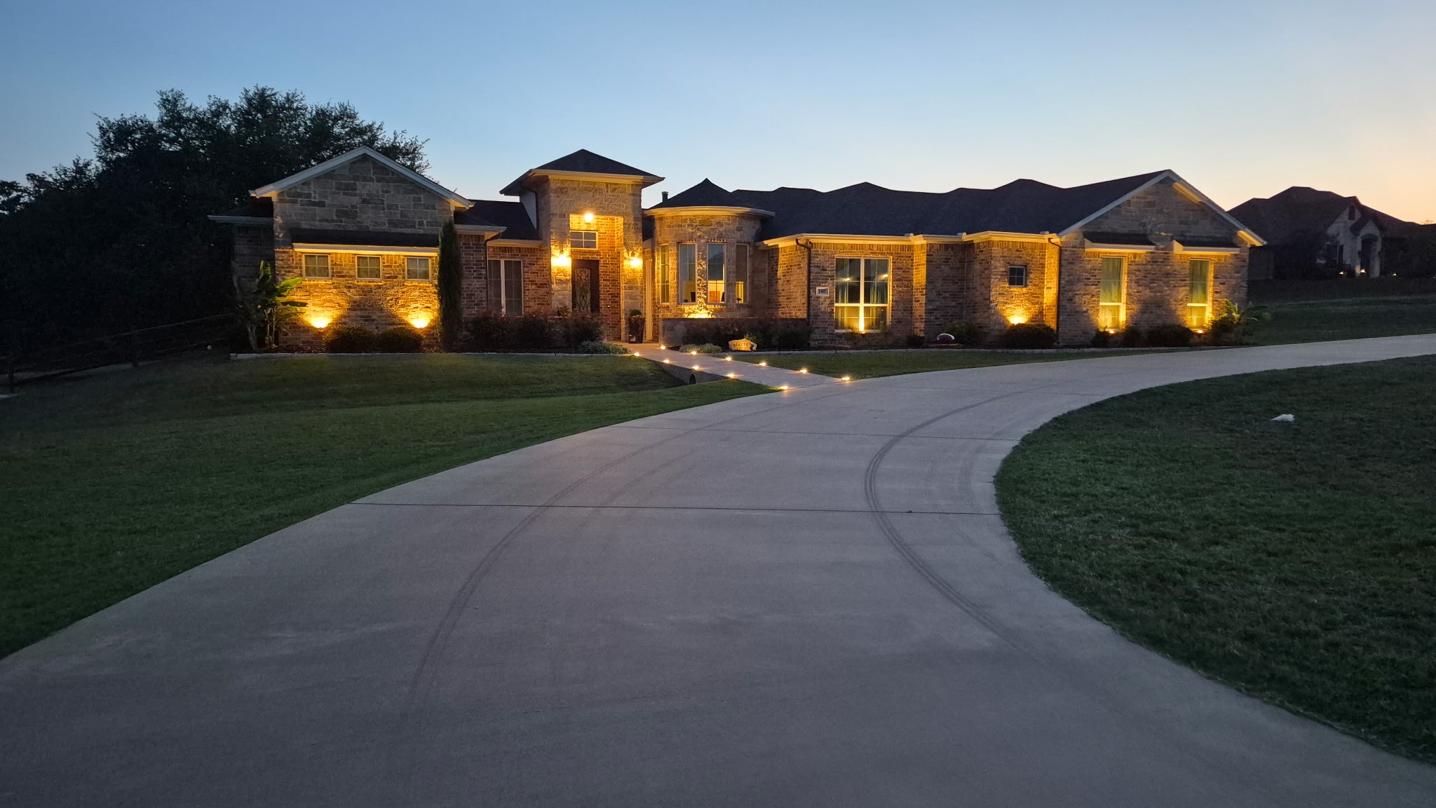 100 Maverick Court Granbury TX 76049