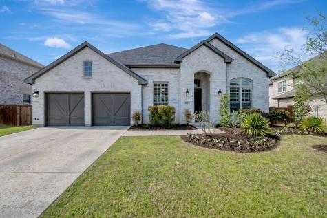 1141 Lake Hills Trail Roanoke TX 76262