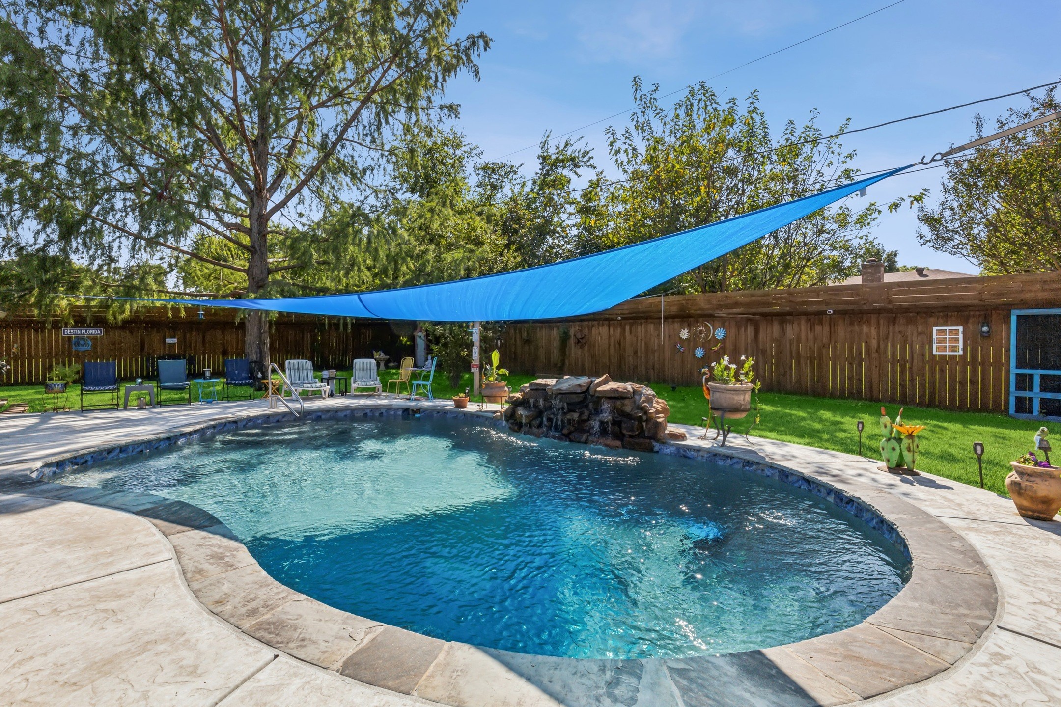 613 Reeves Lane Kennedale TX 76060