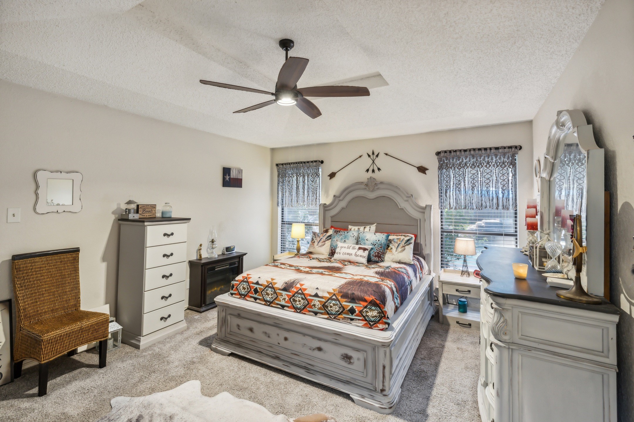 613 Reeves Lane Kennedale TX 76060