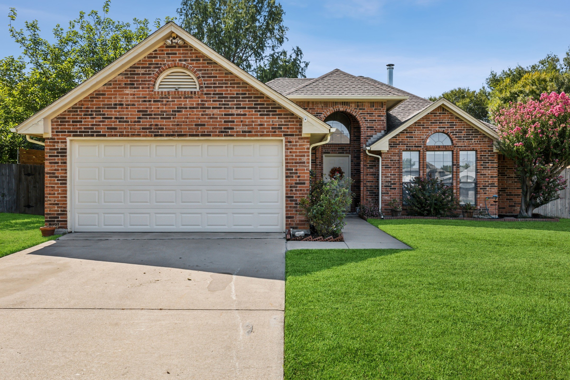613 Reeves Lane Kennedale TX 76060