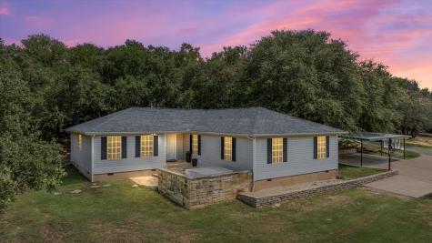 4101 Pima Court Granbury TX 76048