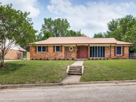2244 Ridgeview Street Fort Worth TX 76119