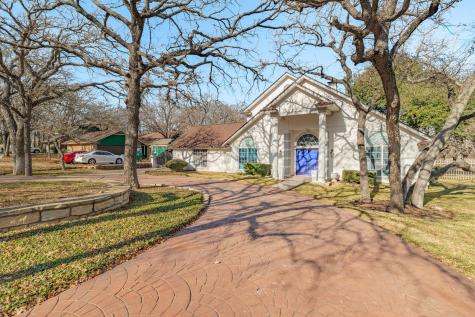107 Sandra Palmer Street Stephenville TX 76401