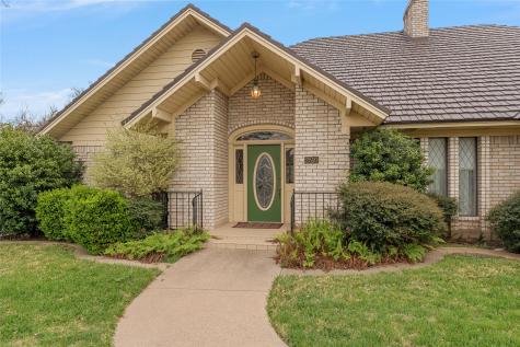 2510 Oak Ridge Clifton TX 76634