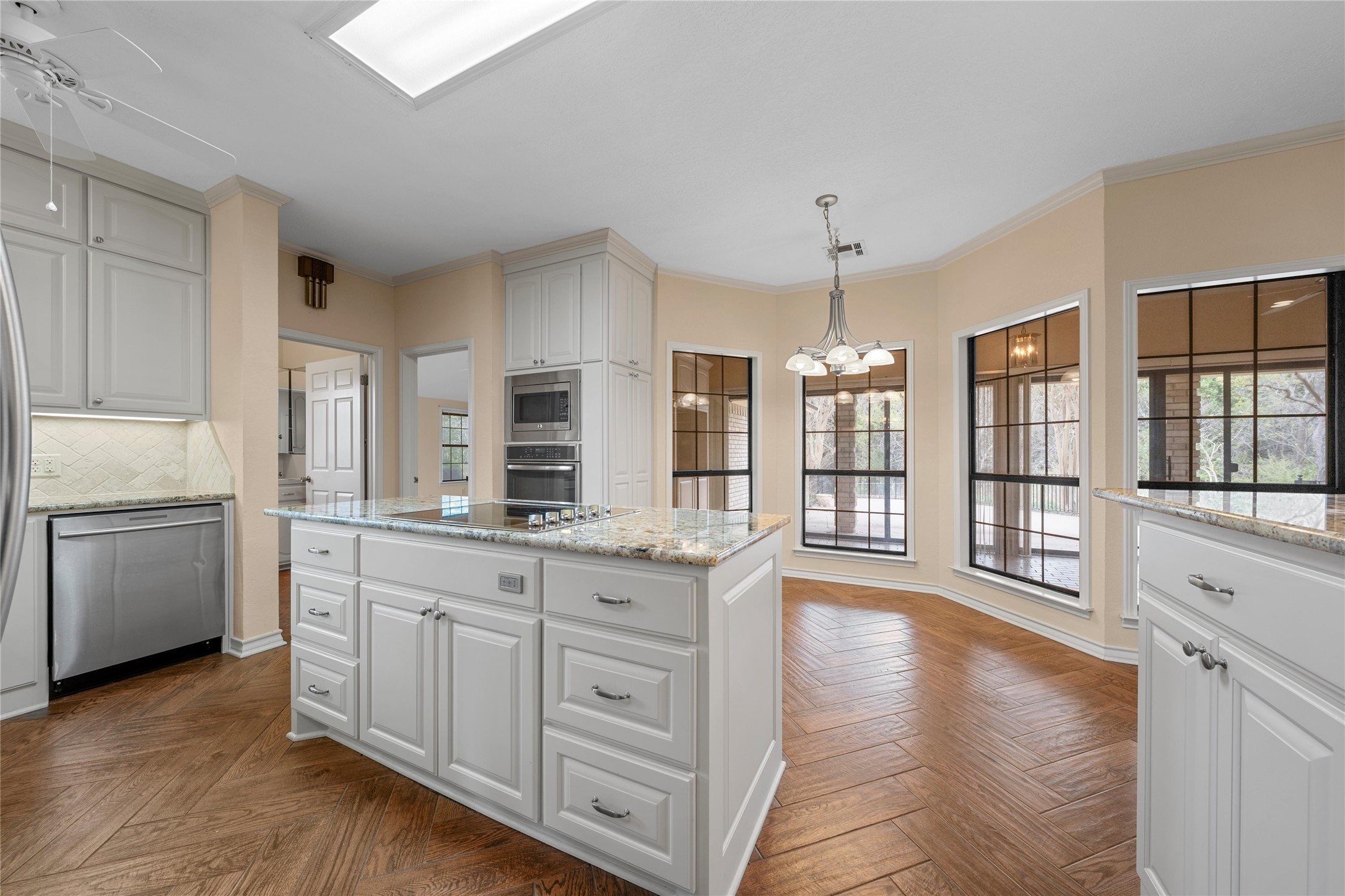 2510 Oak Ridge Clifton TX 76634