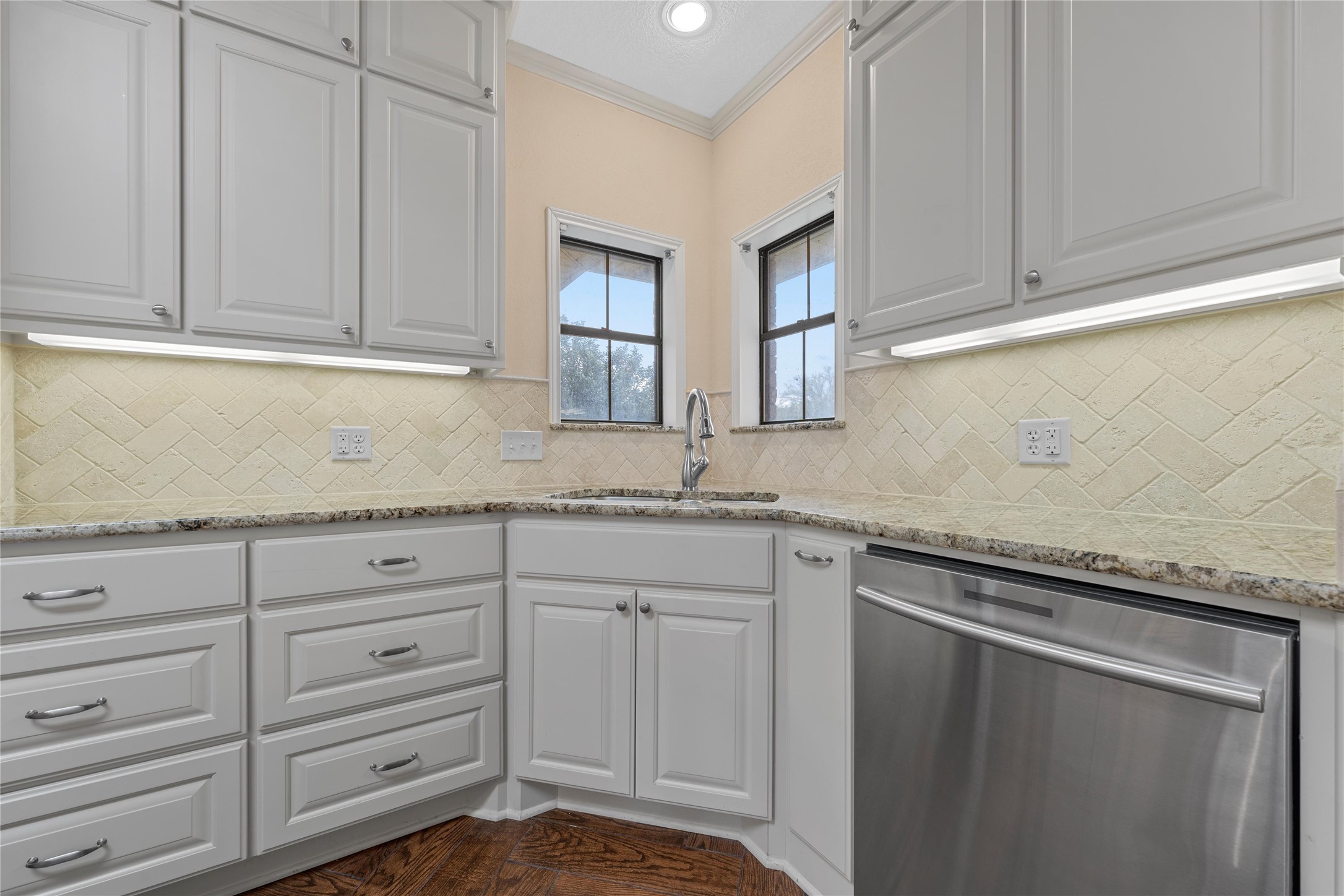 2510 Oak Ridge Clifton TX 76634