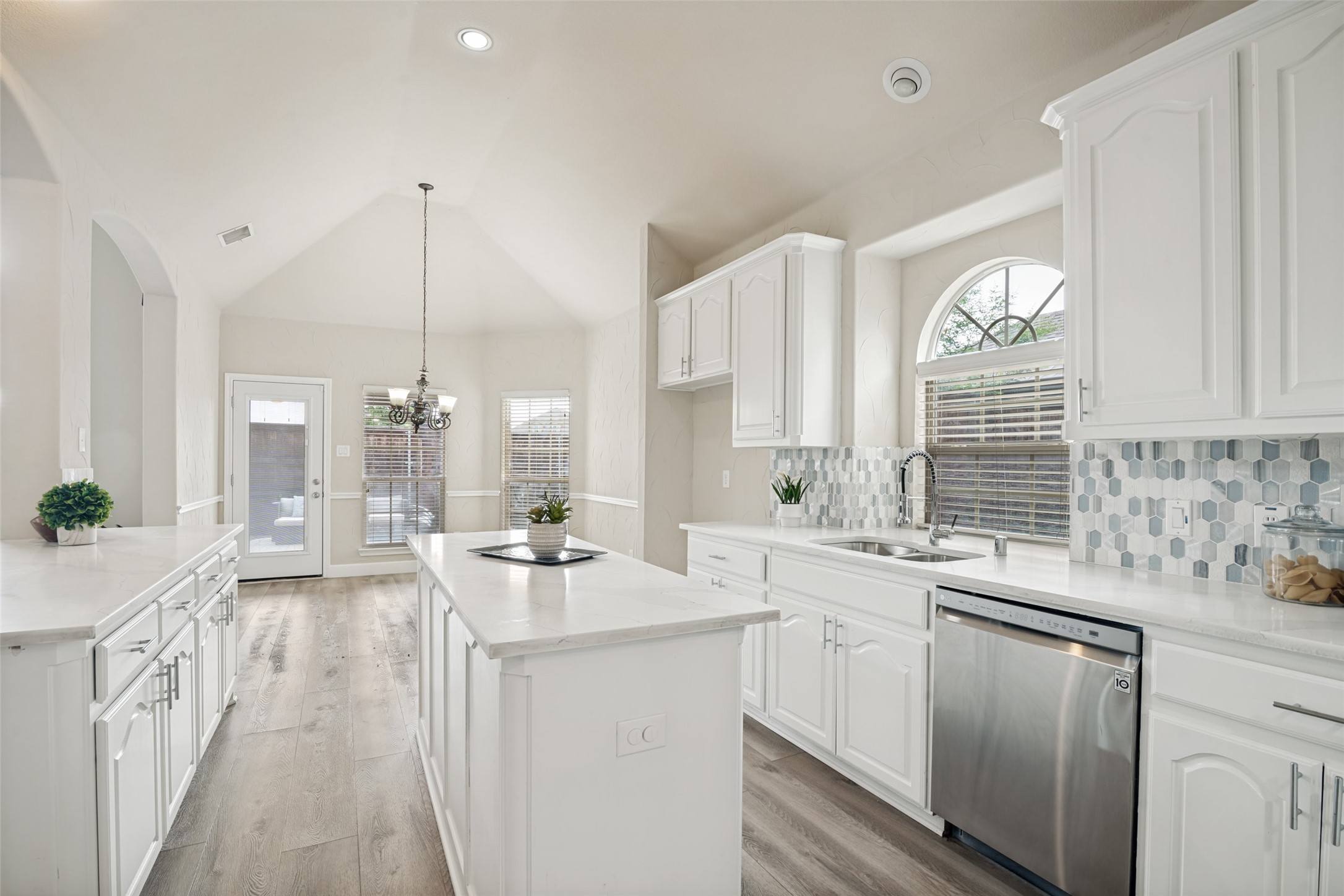 3810 Harlan Drive Sachse TX 75048