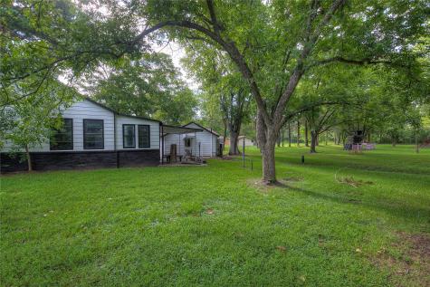 1805 W Frank Street Grand Saline TX 75140