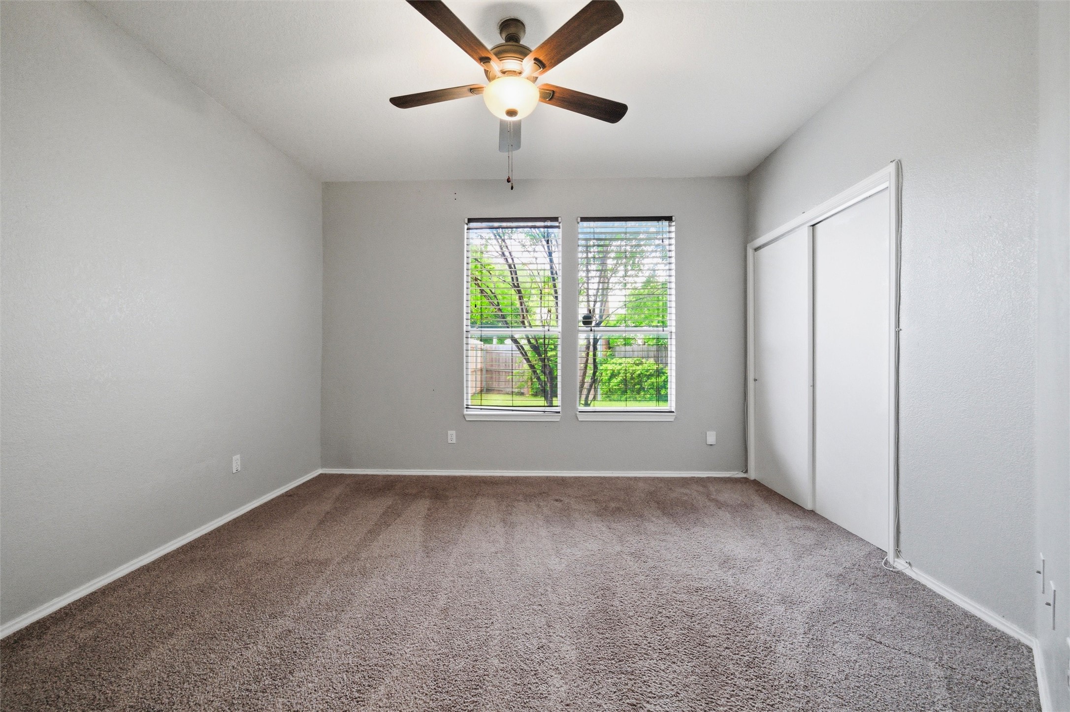 1001 Brenner Court Arlington TX 76017