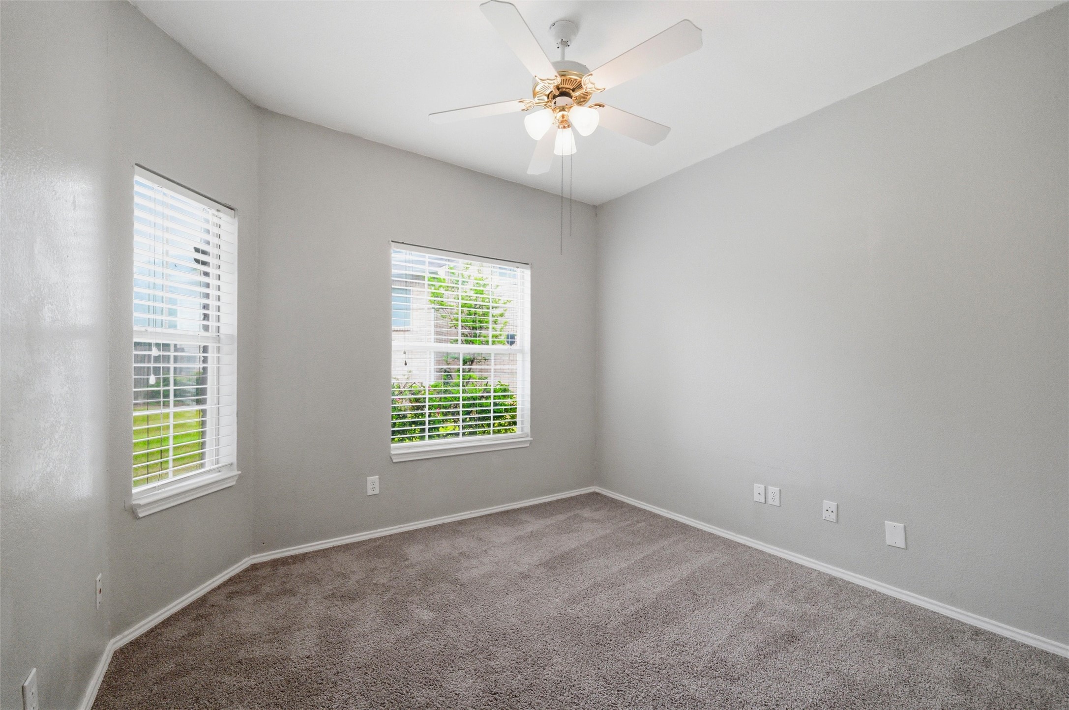 1001 Brenner Court Arlington TX 76017