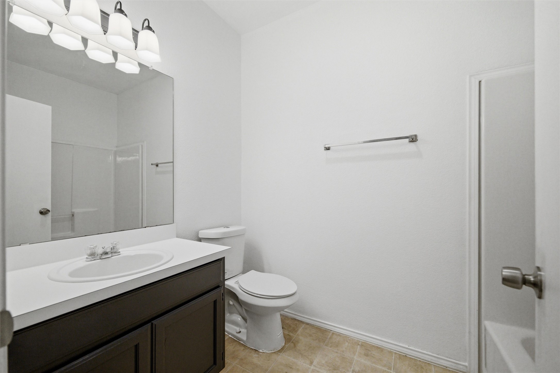 1001 Brenner Court Arlington TX 76017