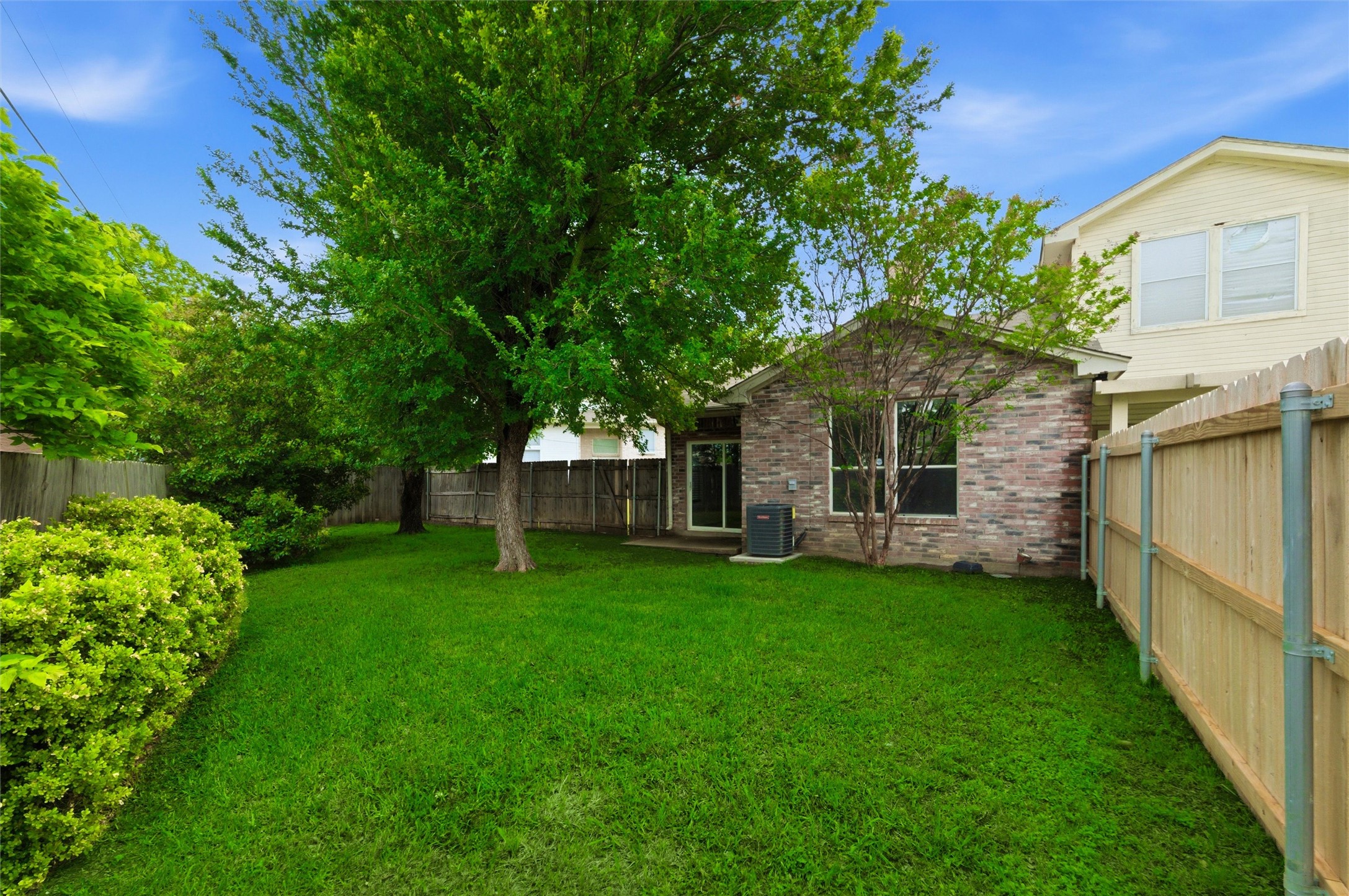 1001 Brenner Court Arlington TX 76017