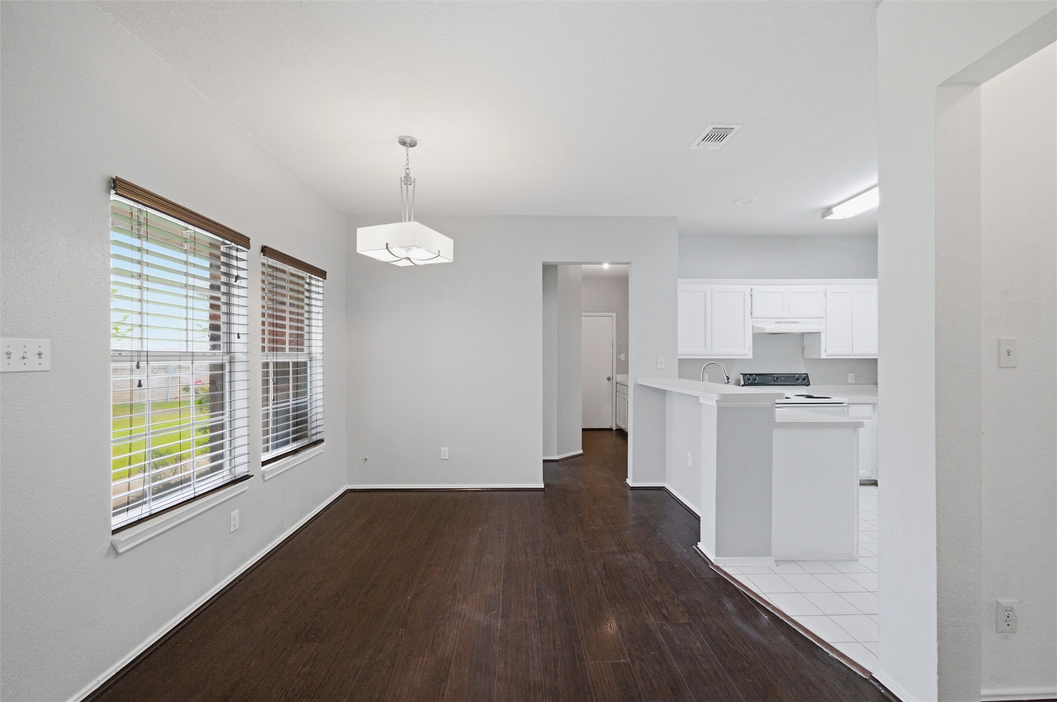 1001 Brenner Court Arlington TX 76017