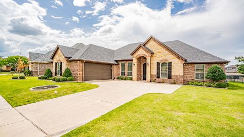 1207 Huntington Cove Court Granbury TX 76048