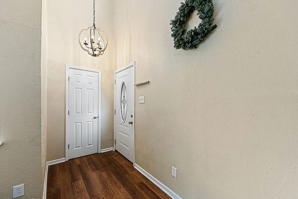 1214 Elm Court Runaway Bay TX 76426