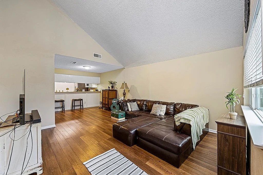 1214 Elm Court Runaway Bay TX 76426