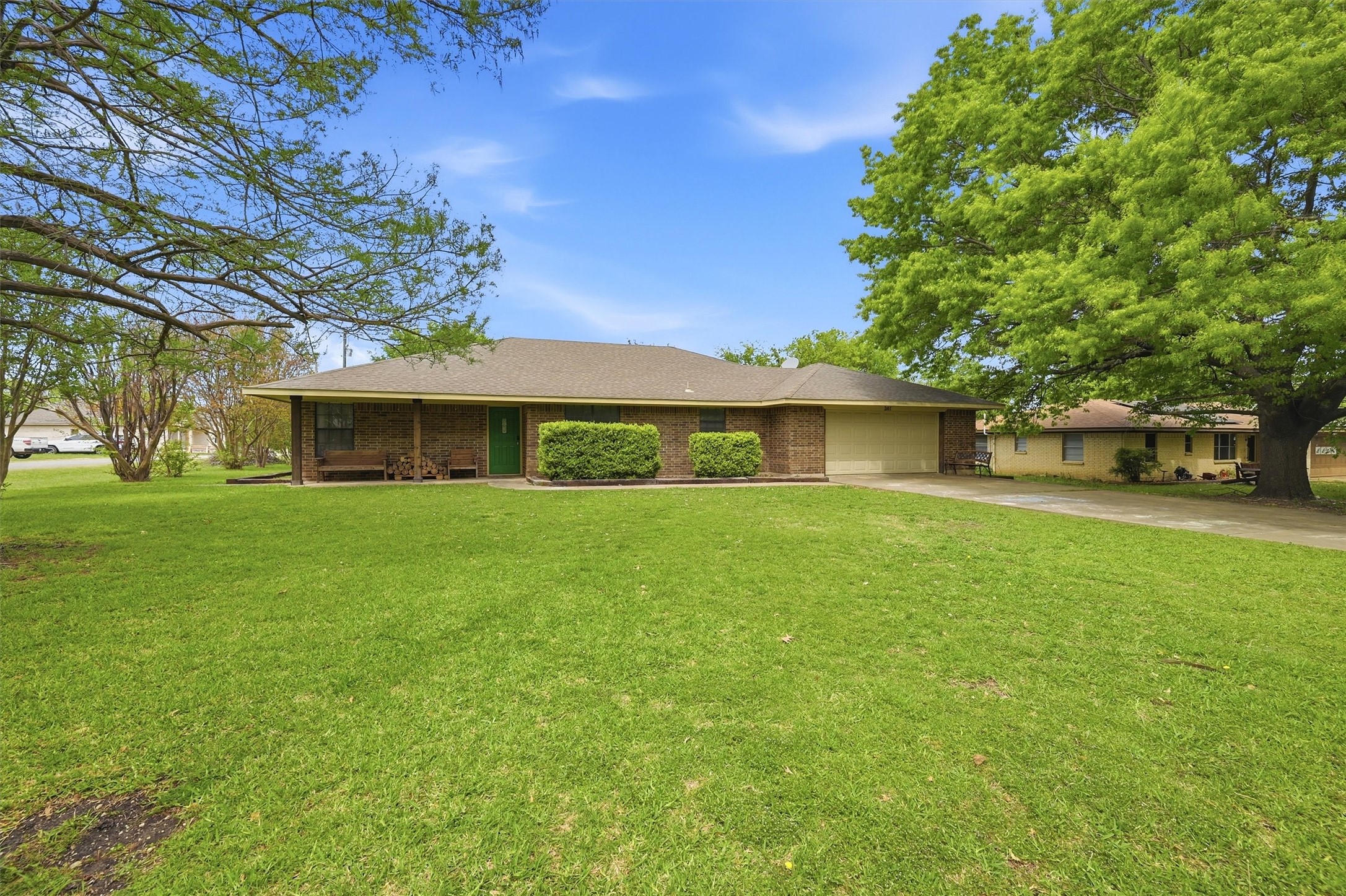 201 N Brown Street Tom Bean TX 75489