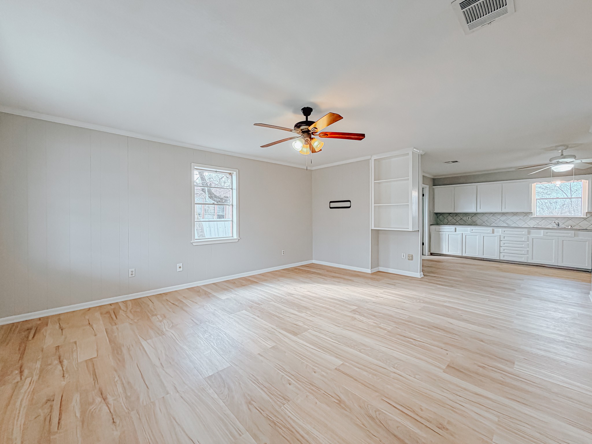 226 E Main Street Corsicana TX 75109